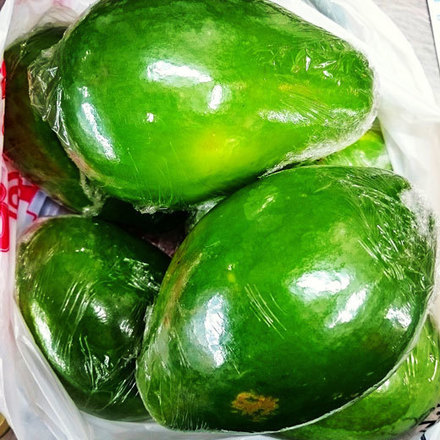 150703greenpapayas.jpg